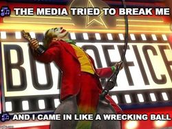 Aneka Meme Joker Menang Oscar