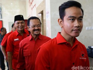 Gerilya Gibran vs Kepasrahan Purnomo Saat Rekomendasi Digantung PDIP
