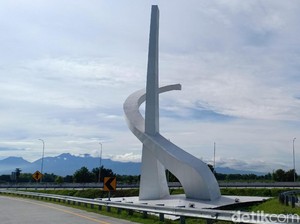 Viral Tugu Disebut Lambang Palu Arit, Blak-blakan Kepala BKPM