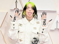 Foto: Daftar 10 Artis Berbusana Terbaik di Oscar 2020
