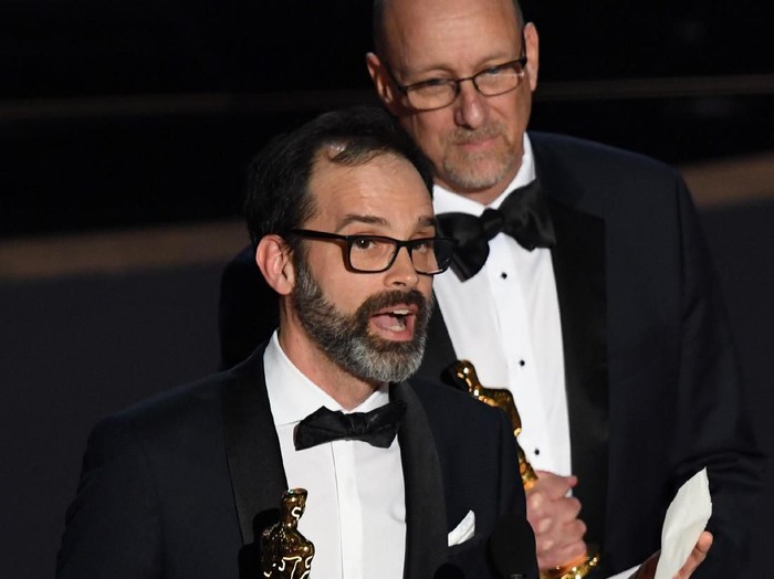 HOLLYWOOD, CALIFORNIA - FEBRUARY 09: (L-R) Andrew Buckland and Michael McCusker accept the Film Editing award for Ford v Ferrari onstage during the 92nd Annual Academy Awards at Dolby Theatre on February 09, 2020 in Hollywood, California. (Photo by Kevin Winter/Getty Images)