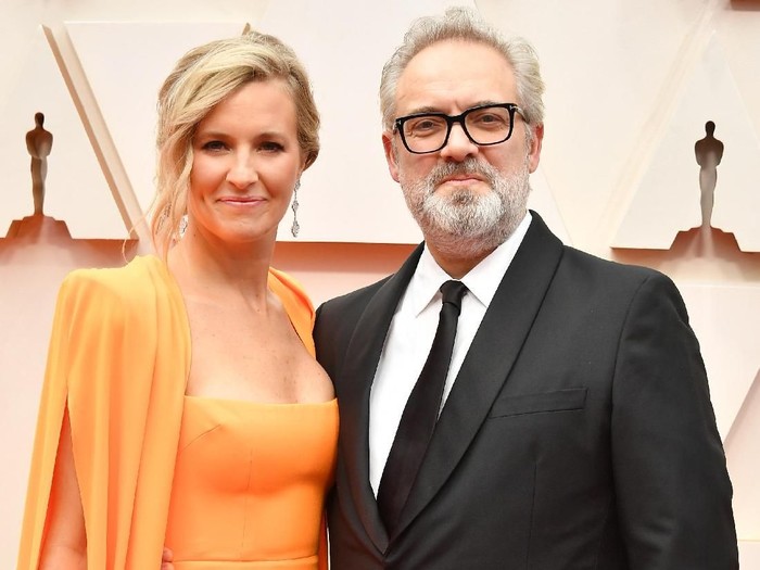 HOLLYWOOD, CALIFORNIA - FEBRUARY 09: (L-R) Musician Alison Balsom and filmmaker Sam Mendes attend the 92nd Annual Academy Awards at Hollywood and Highland on February 09, 2020 in Hollywood, California. (Photo by Amy Sussman/Getty Images)