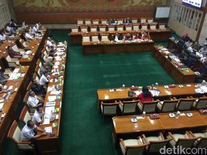 DPR Panggil PT Pos hingga Jasa Marga, Bahas Kinerja Perusahaan