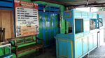 Suasana di Warung Mi Ayam Bu Tumini yang Masih Tutup dan Sepi