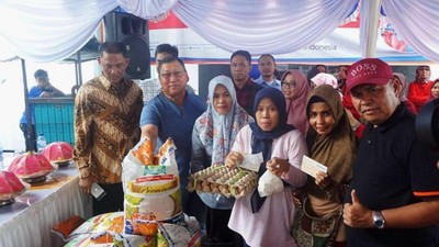 Sembako Murah untuk Warga Makassar