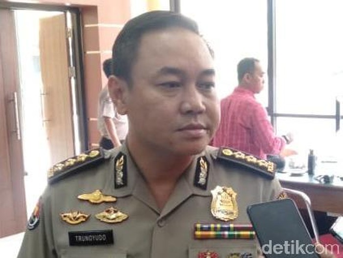 Kabid Humas Polda Jatim Kombes Trunoyudo Wisnu Andiko