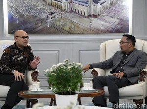 Ridwan Kamil Ajak Investor Prancis Bangun Rumah Sakit di Jabar