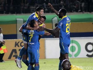 Persib Bandung: Menanti Hasil Persiapan Matang Robert Alberts