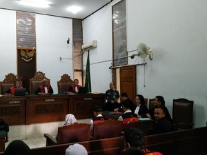 Pembantu Aulia Kusuma Didakwa Beri Sarana Pembunuhan Berencana