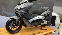 Setelah dipasarkan di negeri tirai bambu, kini muncul rumor jika Longjia VMAX 300 akan mulai merambah pasar Asia Tenggara. Skutik ini disebut akan dijual di Thailand.Foto: GreatBiker