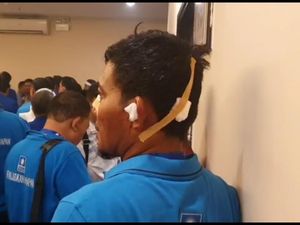 Video: Korban Ricuh Kongres PAN: Kepala Bocor, Kuping Berdarah