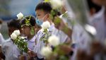 Warga Gelar Doa Bersama untuk Korban Penembakan Brutal di Thailand