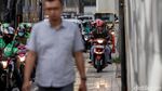 Terlalu! Trotoar Fatmawati juga Dibajak Pemotor Nakal