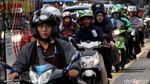Terlalu! Trotoar Fatmawati juga Dibajak Pemotor Nakal