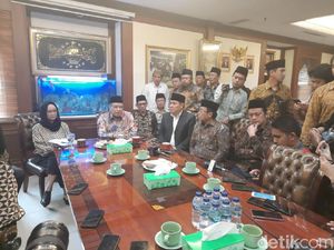 Bertemu Menlu Retno, PBNU Tegaskan Tolak Pemulangan WNI Eks ISIS