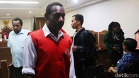 Sidang lanjutan terdakwa Mispo Gwijangge (MG) terkait kasus pembunuhan puluhan karyawan PT Istaka Karya di Kabupaten Nduga, Provinsi Papua ditunda karena, majelis hakim tidak lengkap dalam sidang tersebut.