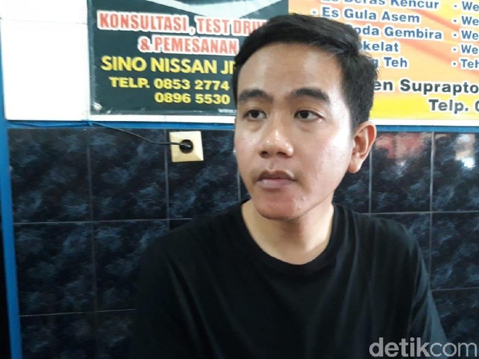 Gibran Rakabuming Raka bicara soal dukungan Gerindra, Solo, Selasa (11/2/2020).