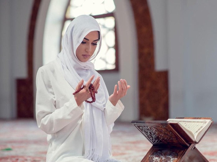Doa Bertawakal Kepada Allah Lengkap Arab Dengan Artinya