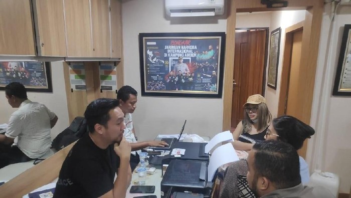 Lucinta Luna Diamankan Polisi