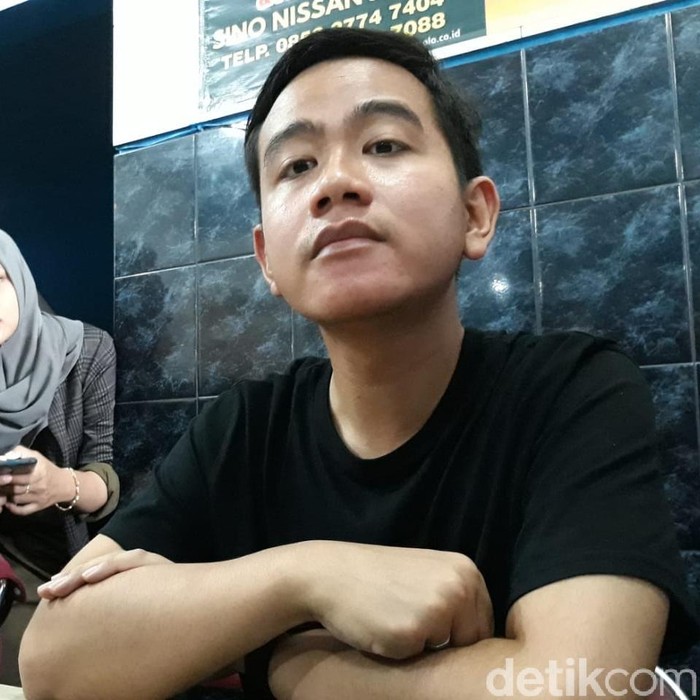 Gibran Rakabuming Raka bicara soal dukungan Gerindra, Solo, Selasa (11/2/2020).