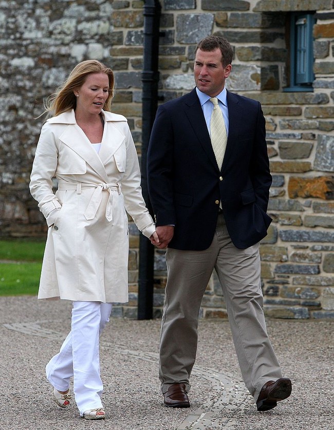 Autumn dan Peter menikah di Kastil Windsor pada Mei 2008. Dari pernikahannya tersebut lahirnya dua orang putri bernama Savanah dan Isla Phillips. Foto: Getty Images