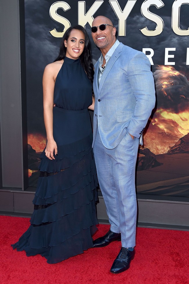 Simone Johnson adalah anak dari aktor yang juga dikenal sebagai pegulat WWE, Dwayne Johnson atau The Rock. Kabar beredar jika anak sulung The Rock tersebut akan mengikuti jejak ayahnya untuk menjadi pegulat. Foto: Getty Images