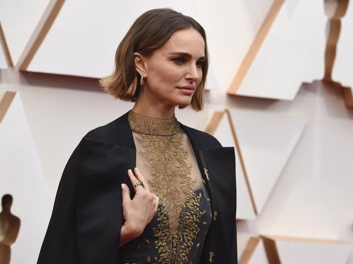 Natalie Portman arrives at the Oscars on Sunday, Feb. 9, 2020, at the Dolby Theatre in Los Angeles. (Photo by Jordan Strauss/Invision/AP)
