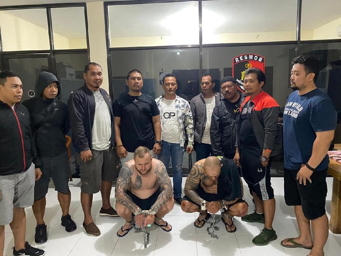 Polda Bali tangkap 2 WN Bulgaria pelaku skimming di Kuta (Dok. Polda Bali)