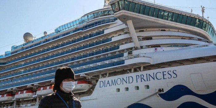 Diamond Princess Kapal Pesiar Diamond Princess Kapal Pesiar