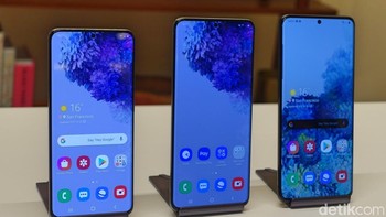 Ketiga ponsel ini mengusung Infinity O Display. Foto: Fino Yurio Kristo/detikINET