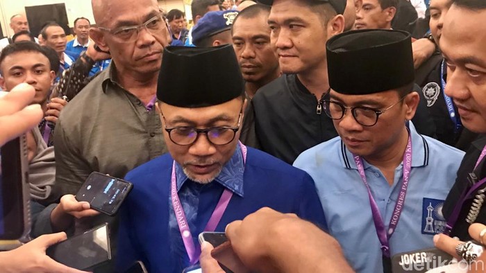 Zulkifli Hasan.