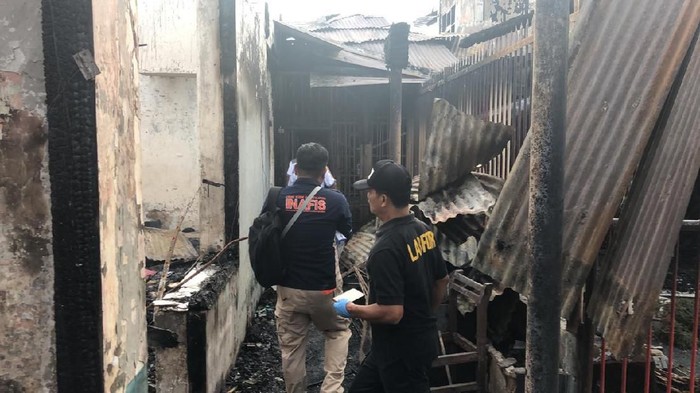 Kerusuhan serta kebakaran terjadi di Rutan Kabanjahe, Karo, Sumatera Utara. Polda Sumut mengatakan tahanan di rutan itu yang melakukan pembakaran.