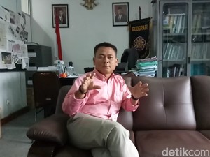 Postingan Foto Blur Mahasiswi Pegiat Dakwah UGM Akhirnya Dihapus!