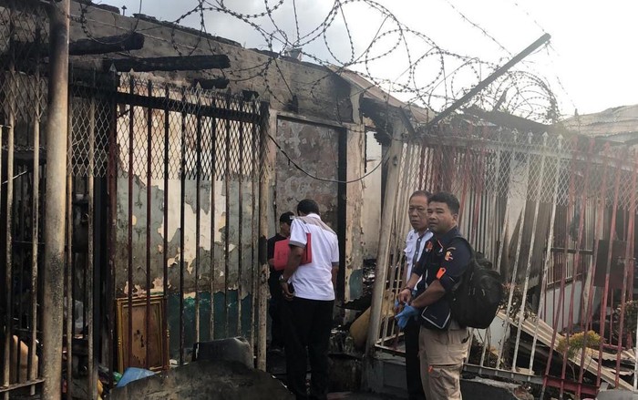 Kerusuhan serta kebakaran terjadi di Rutan Kabanjahe, Karo, Sumatera Utara. Polda Sumut mengatakan tahanan di rutan itu yang melakukan pembakaran.