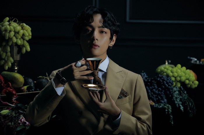 Foto konsep BTS untuk album Map of The Soul: 7.