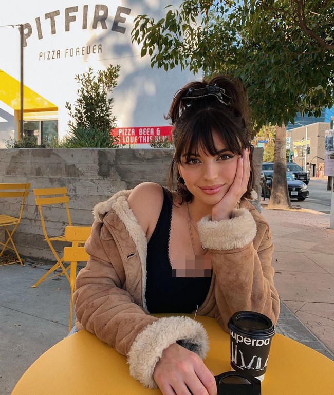 Kamu tidak ditentukan oleh satu pilihan atau hal. Waktu akan memulihkan dan tidak ada yang terbatas. Itu adalah sebuah proses yang tidak akan pernah terlambat untuk dimulai, tulis Rebecca. Foto: Instagram @msrebeccablack