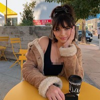 Kamu tidak ditentukan oleh satu pilihan atau hal. Waktu akan memulihkan dan tidak ada yang terbatas. Itu adalah sebuah proses yang tidak akan pernah terlambat untuk dimulai, tulis Rebecca. Foto: Instagram @msrebeccablack