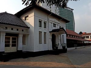 Napak Tilas Jejak Freemason di Bandung, Pemuja Setan?