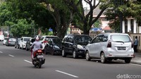 Kepala Bidang Pengendalian dan Ketertiban Transportasi Dinas Perhubungan Kota Bandung Asep Kuswara mengatakan, setelah melewati berbagai pertimbangan, denda bagi pelanggar tidak main-main. Pihaknya menyiapkan denda yang cukup tinggi agar memberi efek jera kepada para pelanggar.