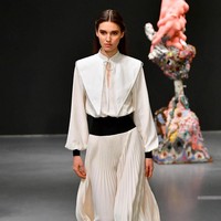 Fashion show Tory Burch fall/winter 2020 di New York Fashion Week 2020 yang digelar di Galeri Seni Sotheby, New York, Minggu [9/2/2020]. Photo by Slaven Vlasic/Getty Images.