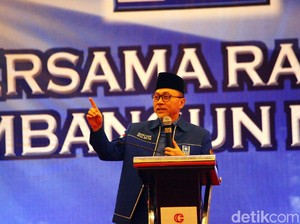 PAN Rayakan HUT Ke-22, Zulhas: Tak Cukup Kritik, Bantu Pemerintah-Masyarakat