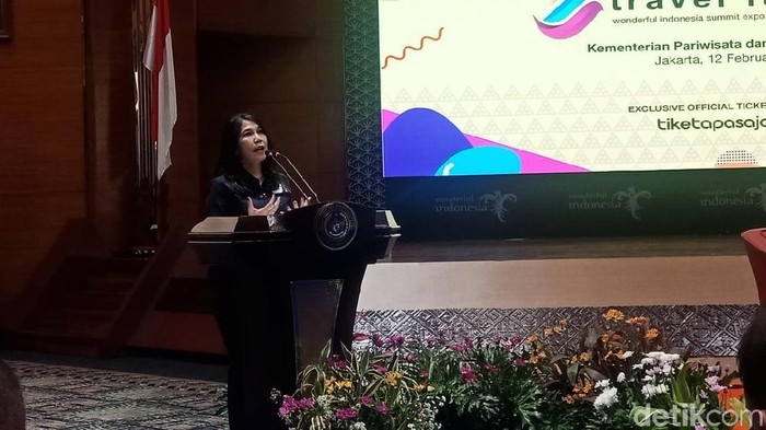 Ketua Umum ASITA Nunung Rusmiati dalam Konferensi Pers ASITA WISE Travel Fair 2020 di Gedung Sapta Pesona, Rabu (12/2/2020).