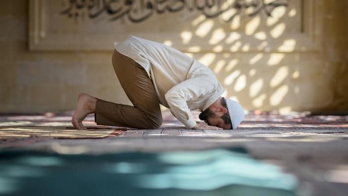 Niat Sholat Dhuha, Tata Cara, dan Doanya
