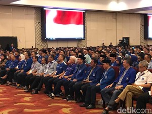 Mulfachri Kalah, Amien Rais Tak Terlihat di Penutupan Kongres PAN