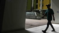 Rusunawa Pasar Rumput dikelola oleh Pemprov DKI Jakarta.