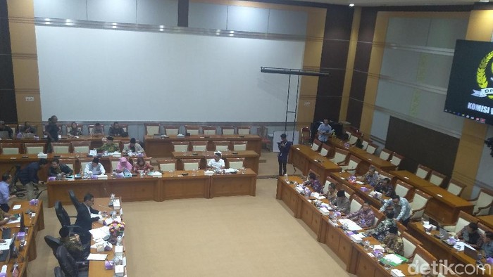 Rapat Komisi VIII dengan Kemenag di DPR (Foto: Azizah/detikcom)