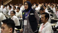 Dalam pelaksanaan tes seleksi kompetensi dasar (SKD) setiap harinya dilakukan sebanyak tiga sesi. Selain itu, setiap sesinya diisi pria dulu lalu wanita, tidak dicampur.