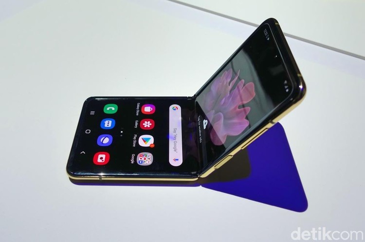 Galaxy Z Flip