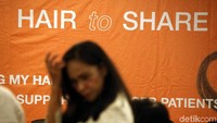 Kegiatan bertema Hair-to-Share ini untuk memperingati Hari Kanker Sedunia 2020.