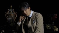Gaya Suga yang membuat para ARMY histeris. Dok. Big Hit Entertainment